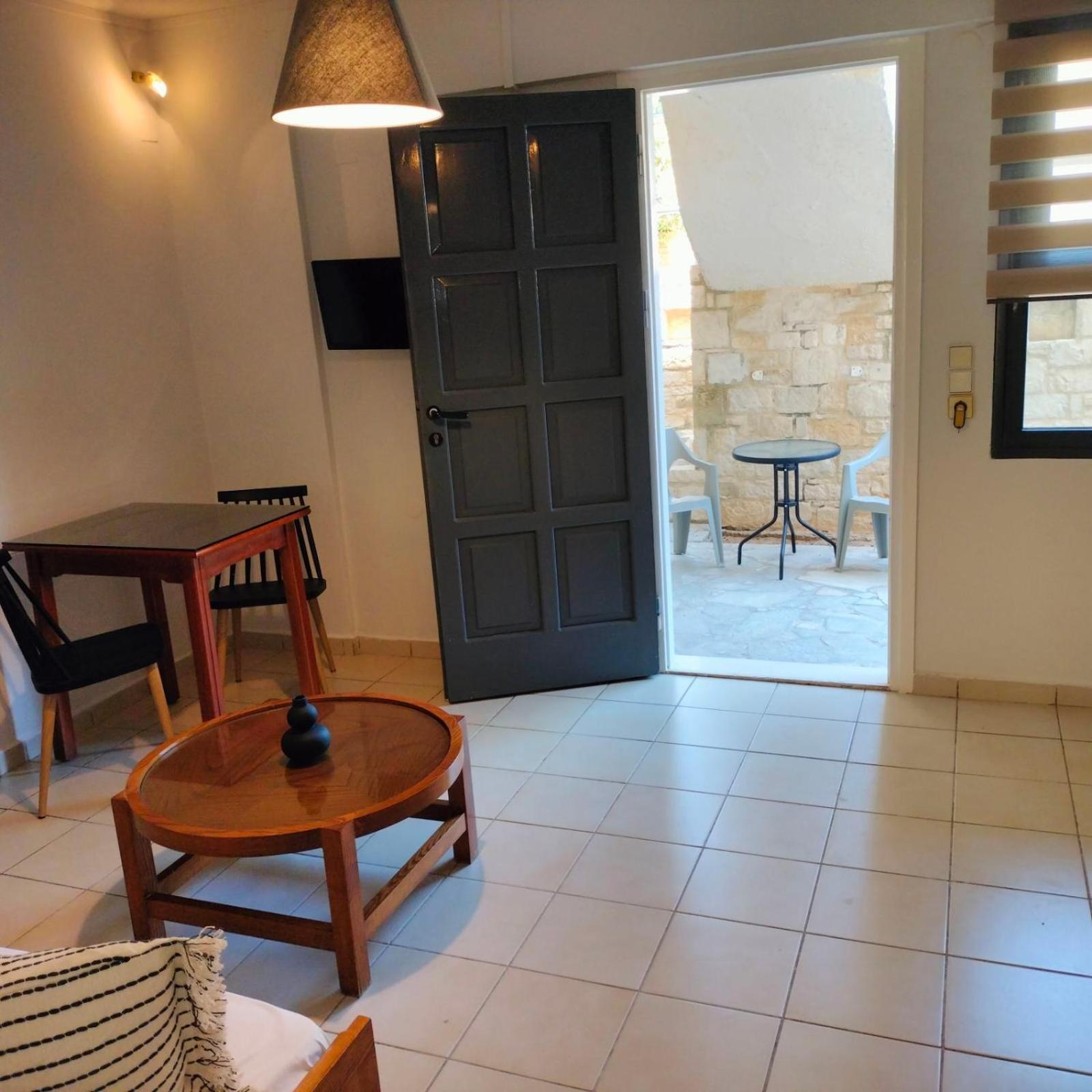 Nancy - Chara Apartments カルテロス エクステリア 写真